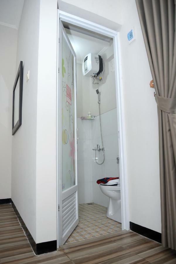 Reddoorz Syariah Plus Near Banyuwangi Airport Exterior photo